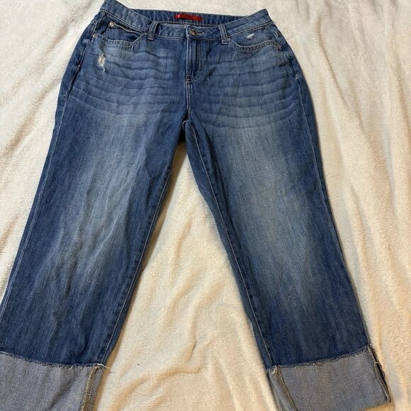 Jennifer Lopez Size 10 Boyfriend Jeans Light Wash Casual Relaxed Fit - Picture 1 of 8